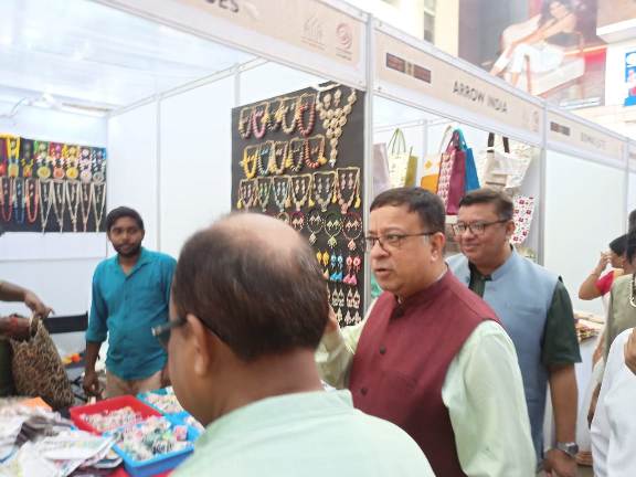 Jute Fair at City Centre 2, New Town, Kolkata was inaugurated on 28 September 2024 by Shri Moloy Chandan Chakrabortty, Jute Commissioner, Ministry of Textile, Govt. of India. The Fair will End on 6th October 2024