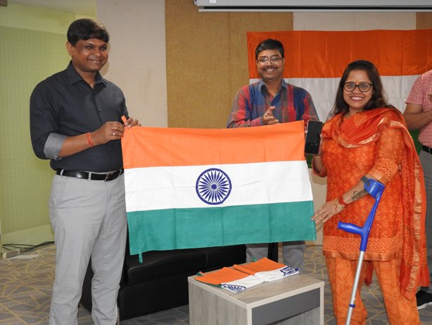 National Jute Board organised flag distribution